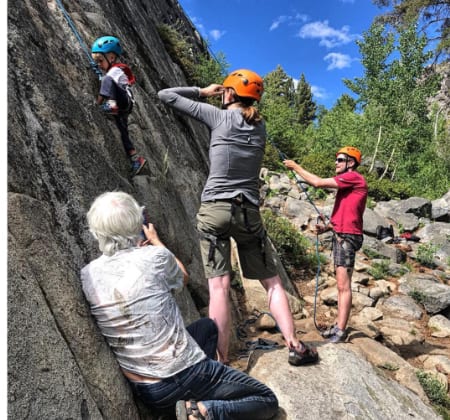 Family Rock Climbing BV